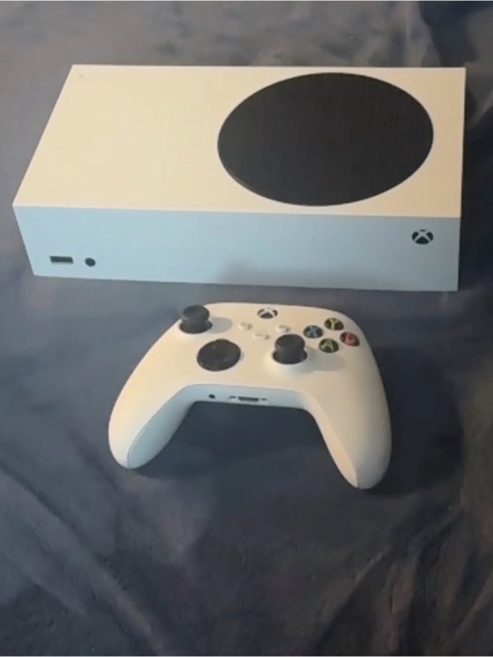 Xbox Series S 512 gig storage controller and wires included